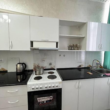 2-Room Apartment Mossovet Бишкек Экстерьер фото